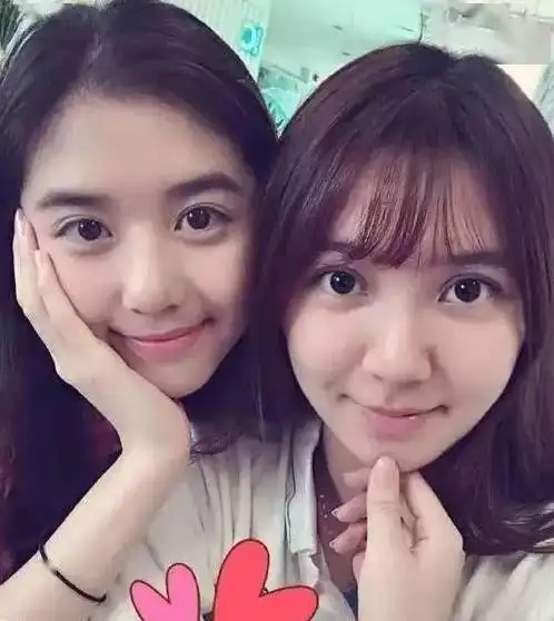 搞笑图片妹子清爽了,我一不小心我坐过站了
