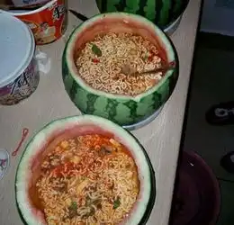 吃泡面搞笑图,最后一种你肯定没吃过
