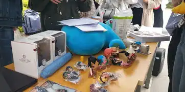 美术系幻影动漫社团联合易班学生工作站开展动漫春日祭活动
