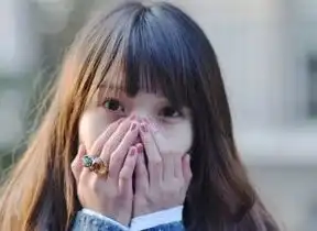 小姑子跟俺吵架,三年后婆婆生病让俺照顾,说一句话她脸都变色了
