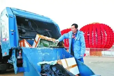 领导,可以让妈妈回家过年吗年前这组故事,刷爆朋友圈
