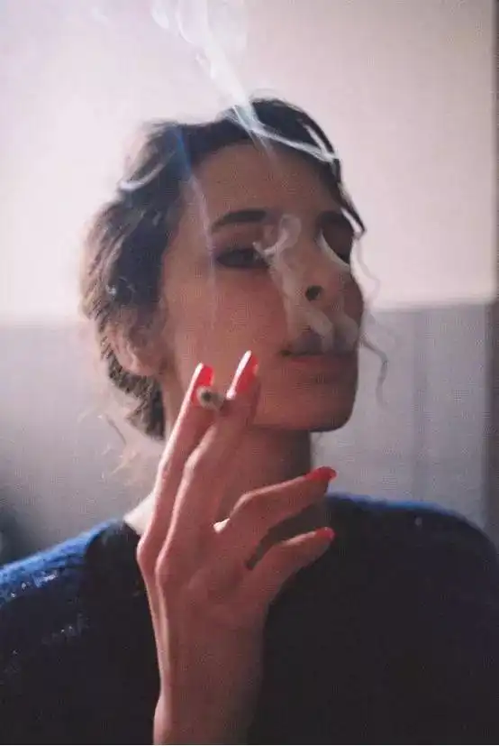 被小三后,找了个老实男人嫁了,可没多久又离了