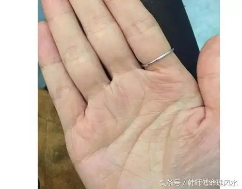 大拇指只要有这种特征的手相,早晚会发福发贵
