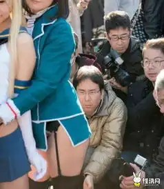 看的好专注啊
