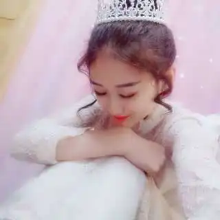 视频直播秀短发女孩的日常太逗了
