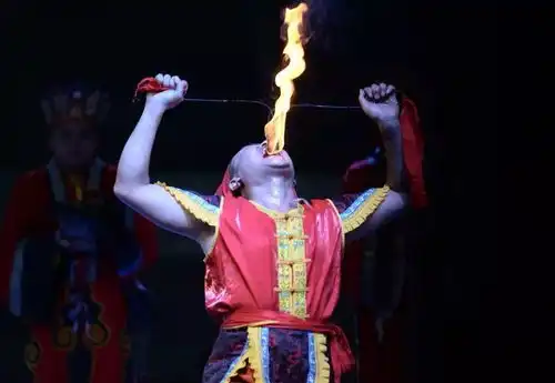 味道十足这个周末庆幸与你相遇非遗周末聚沿河专场上演
