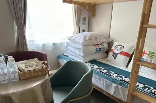 即将开行熊猫专列,成都出发直达新疆,可淋浴唱k可以打麻将
