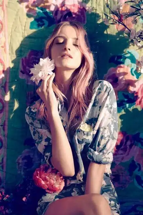愿有人待你如初,深情不被辜负
