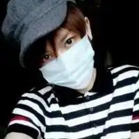 戴口罩帅哥照片真实头像