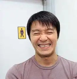 细数明星们癫狂发笑的瞬间

