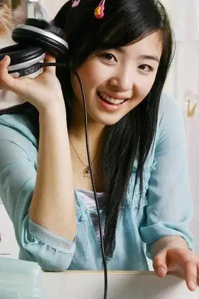 张含韵观众喜爱度倒数第一抱歉,我不同意
