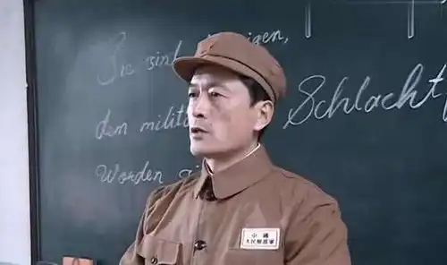 李云龙大闹课堂,孔捷为什么一言不发你看原著都写了啥
