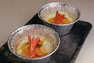 家乡味小龙虾登陆乌节路啦在这个酒吧云集的地方,吃宵夜也太有气氛了吧

