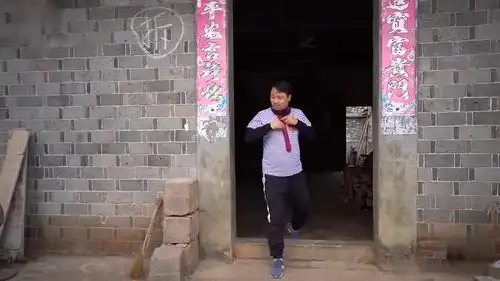 光棍陪兄弟去相亲,没想光棍最终抱得美人归,太有趣了
