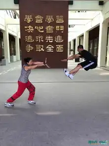 和外教老师拍有趣的错位照片
