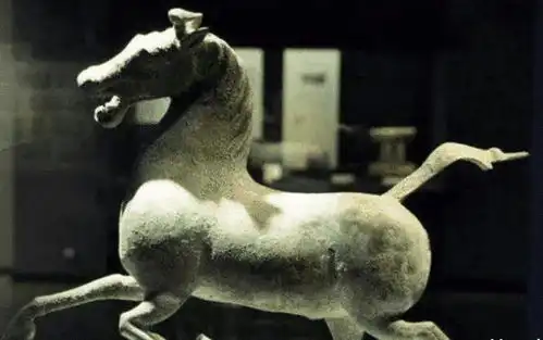 跟女网友见面,想知道这算是什么等级的哈哈哈哈,我能先撤走吗
