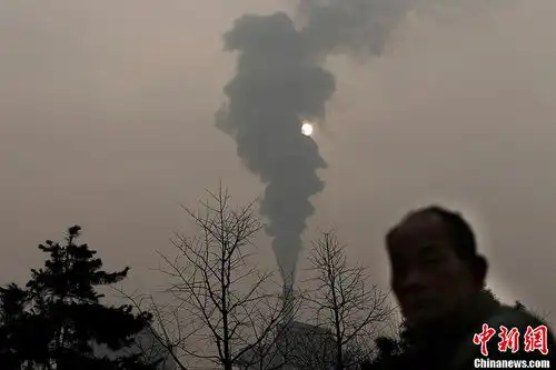 beijingshroudeddensefog,smog
