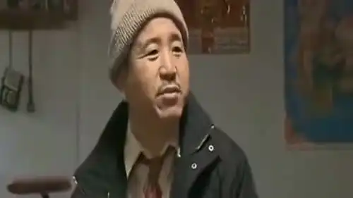乡村爱情刘能领着老婆瞎逛,广坤和赵四悄悄跟踪,贼搞笑
