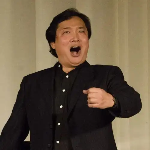 曲高不和寡一路载欢歌最美文化人本期嘉宾男高音歌唱家石广羽
