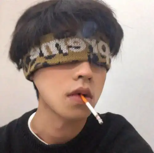 今日头像丨爱这世界而你就是我的世界