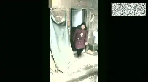 广西爆笑老表有钱没钱回家过年,孝敬爷爷