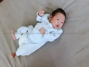 如何给宝宝拍看起来很萌很好看的照片
