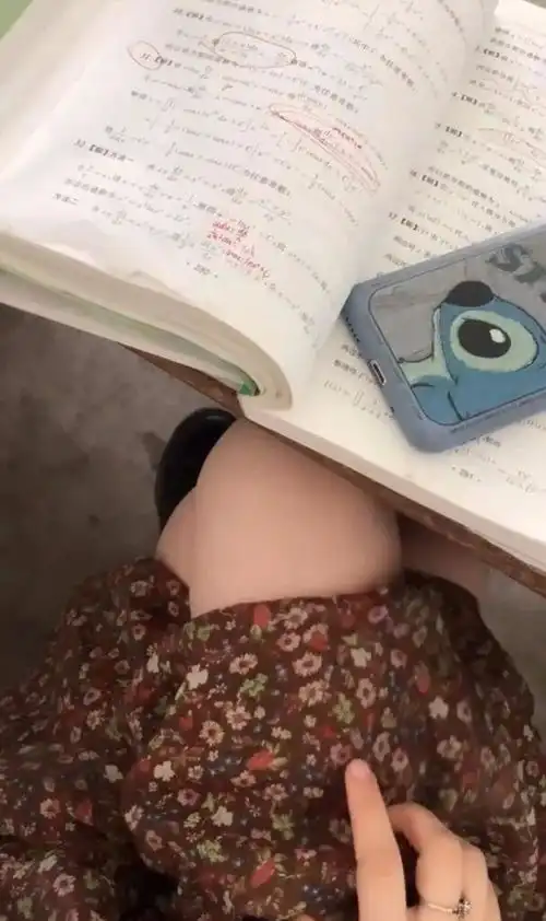搞笑图片丨这个奥特曼你喜欢吗
