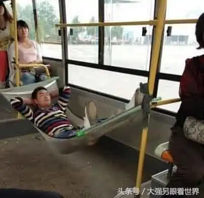 情人节搞笑图片带字单身汪