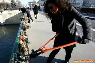 过完情人节还有单身汪没搞笑囧图做出了黑暗料理图片游侠图库游侠网
