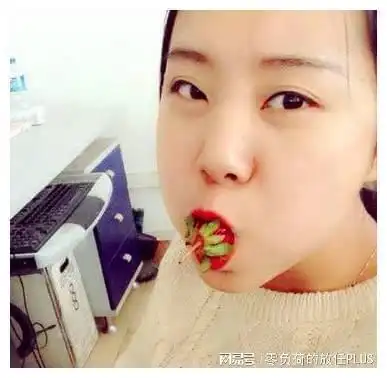 搞笑图片搞笑段子为什么说妹子有好奇心不是好事看看这张图片
