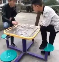大咖笑料赵四在家打麻将,打得人笑掉大牙
