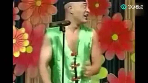 东北笑星刘小光二人转,赵四搞笑视频笑死人,全场炸开了
