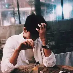 第一次约会时女生在想什么
