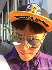 组图邓超逗比九连拍自黑放屏保可辟邪
