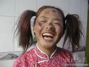 这妹子挺乐观的啊
