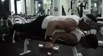 你确定你是来健身的,不是来搞笑的吗
