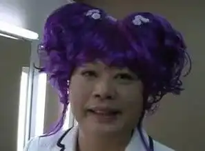 蔡少芬恶搞女儿小楚儿上妆后肥嘟样似阮兆祥
