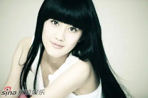 文梦洋温婉娴静2
