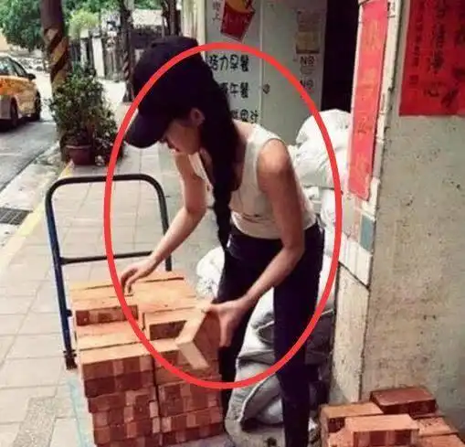 搞笑段子刻舟求剑的故事中的主人公犯了什么错误
