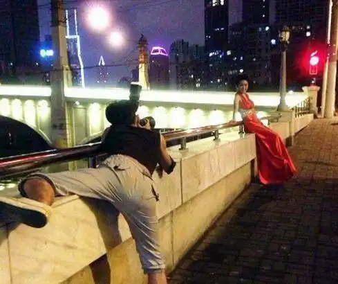 搞笑图片有了这个之后,再也不用担心刮风下雨我被淋啦