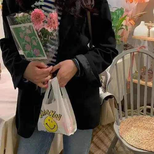 头像找了一组不错的微信头像
