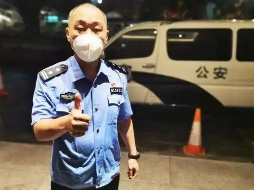 疫情防控广州公安在行动丨硬核队长抗疫一线喜获全国级荣誉
