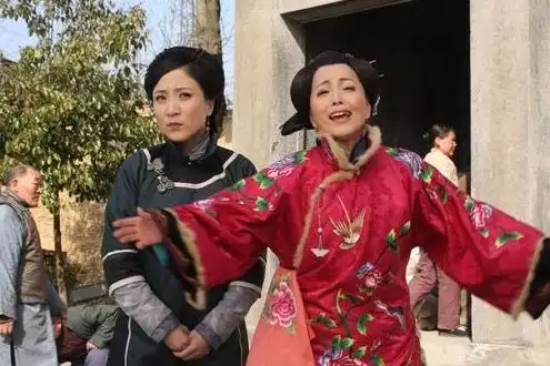 她是香港第一丑女,曾与林正英相爱,今嫁豪门被老公宠成公主
