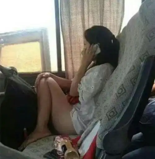 搞笑gif图女友太美了我很没自信,她的理由终于让我放心了
