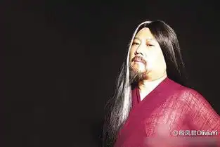 不敢认岳云鹏戴假发似清秀版高晓松
