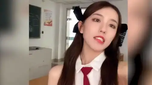 爆笑今天出门遇个美女,我终于知道什么叫一见如故
