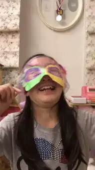 夏天录搞怪视频为诺一送生日祝福,浓浓的台湾腔,网友声音很甜
