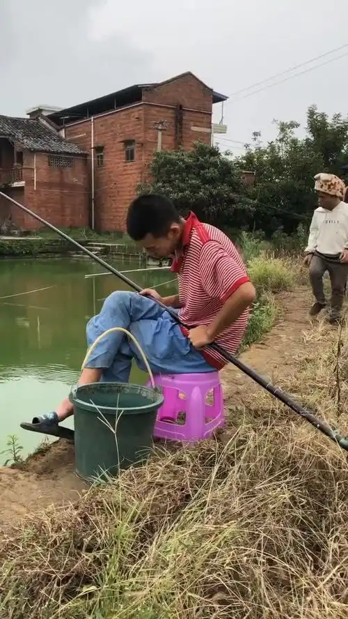 超级爆笑钓鱼记
