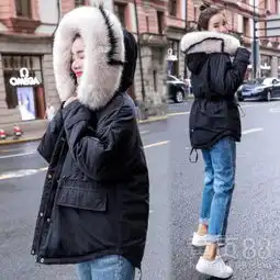 云南迪庆羽绒女棉衣尾货几元批发哪里有摆地摊赶集女棉衣工厂直销库存处理10元