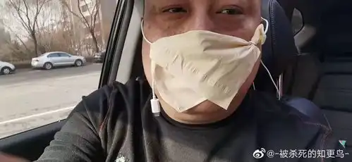 首届硬核口罩大赛也太拼了吧这些搞笑的戴法,你可千万别学啊...
